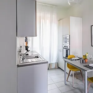  Appartamento Casa Elena - Monolocale In Zona Tranquillità Vicino Al Castello